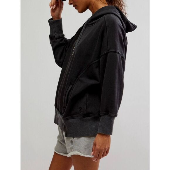 Free People MOVEMENT SPRINT TO THE FINISH HOODIE size L Washed Black - Picture 2 of 13